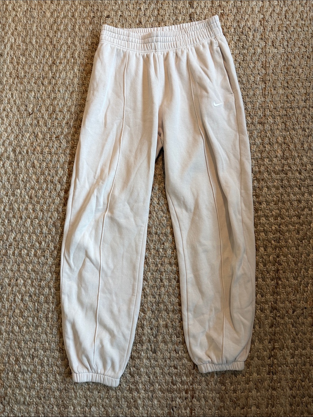 Nike Women’s Cream/White Jogger Sweatpants
